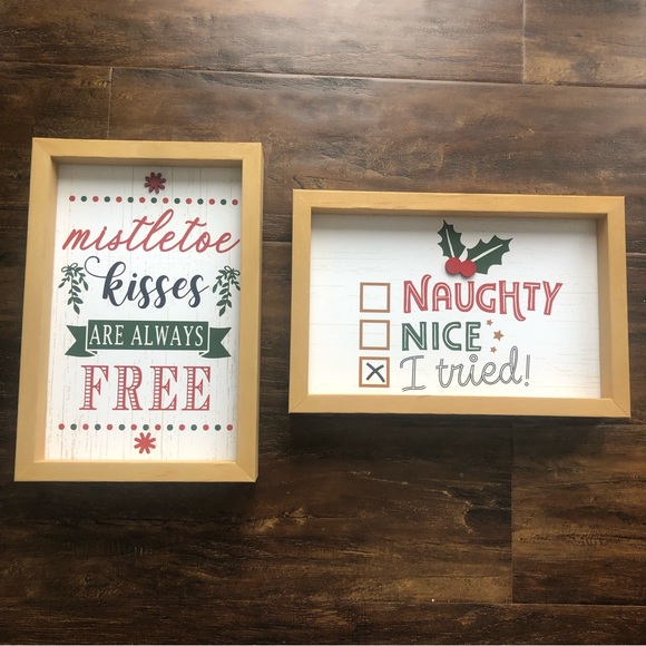 Aldi Holiday 4 Christmas Home Decor Signs Reversible Home Decor